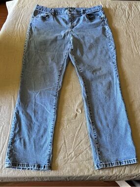 Lauren Ralph Lauren Women’s size 16 Classic Straight Blue Jeans